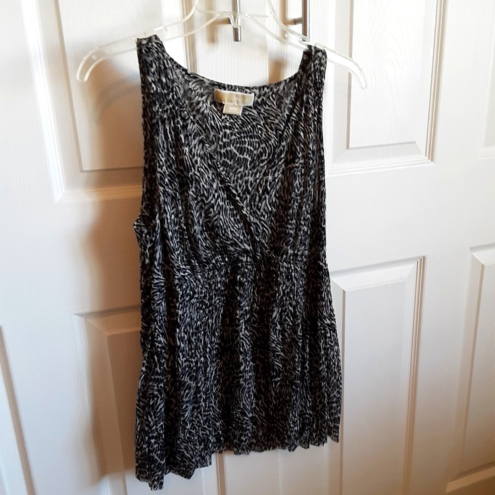 Michael Kors sleeveless blouse  size M